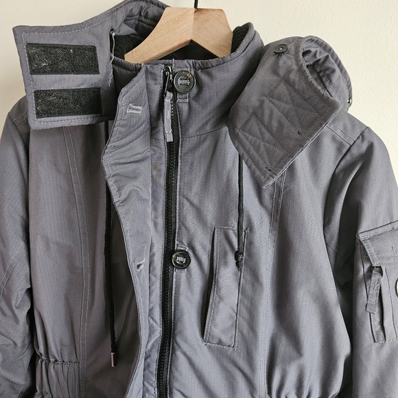 Abercrombie & Fitch The A&F Premium Artic Parka Coat - Picture 9 of 12
